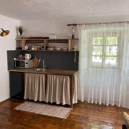 Villa Kuća Vecchia Otočac Esterno foto