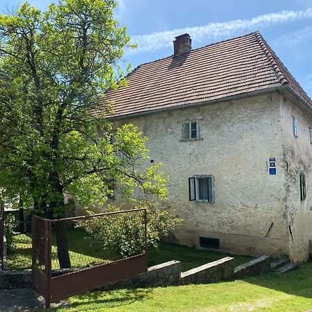 Villa Kuća Vecchia Otočac Esterno foto