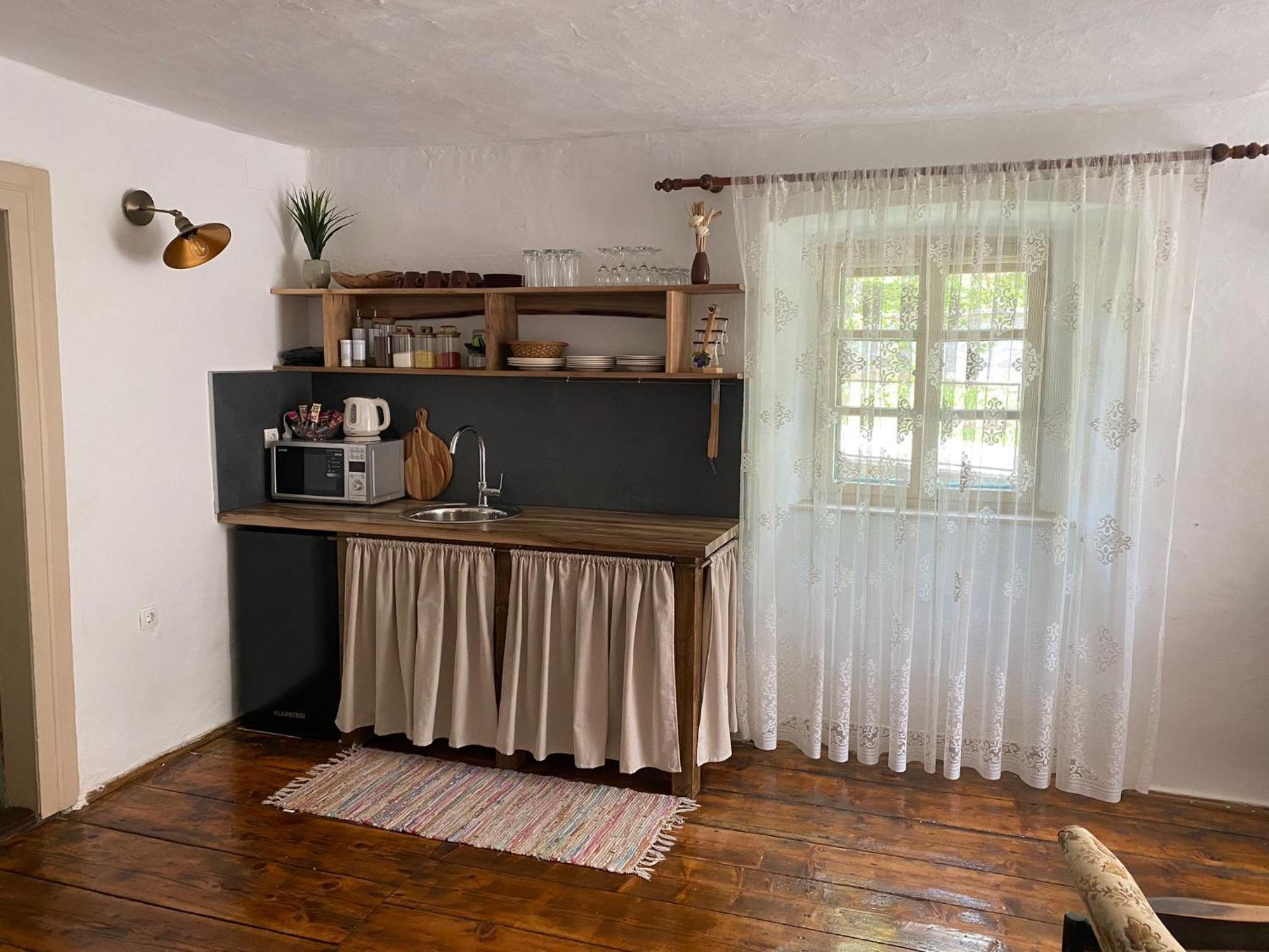 Villa Kuća Vecchia Otočac Esterno foto